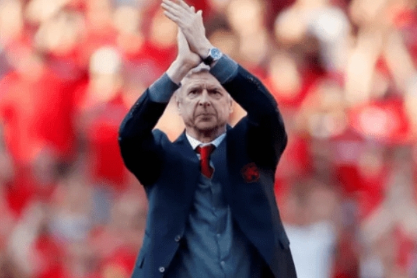 溫格去哪里執(zhí)教了？