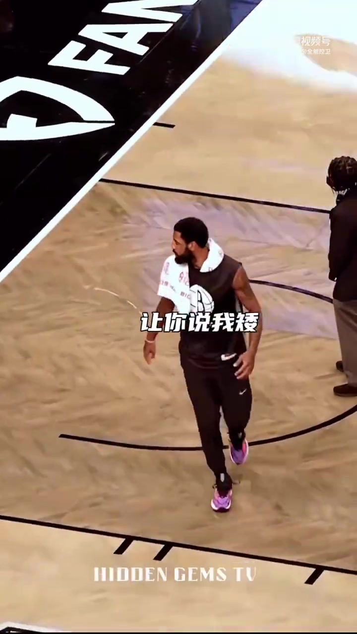 你不對勁！原來歐文一心想著要隔扣杜蘭特，并將其撂倒在地